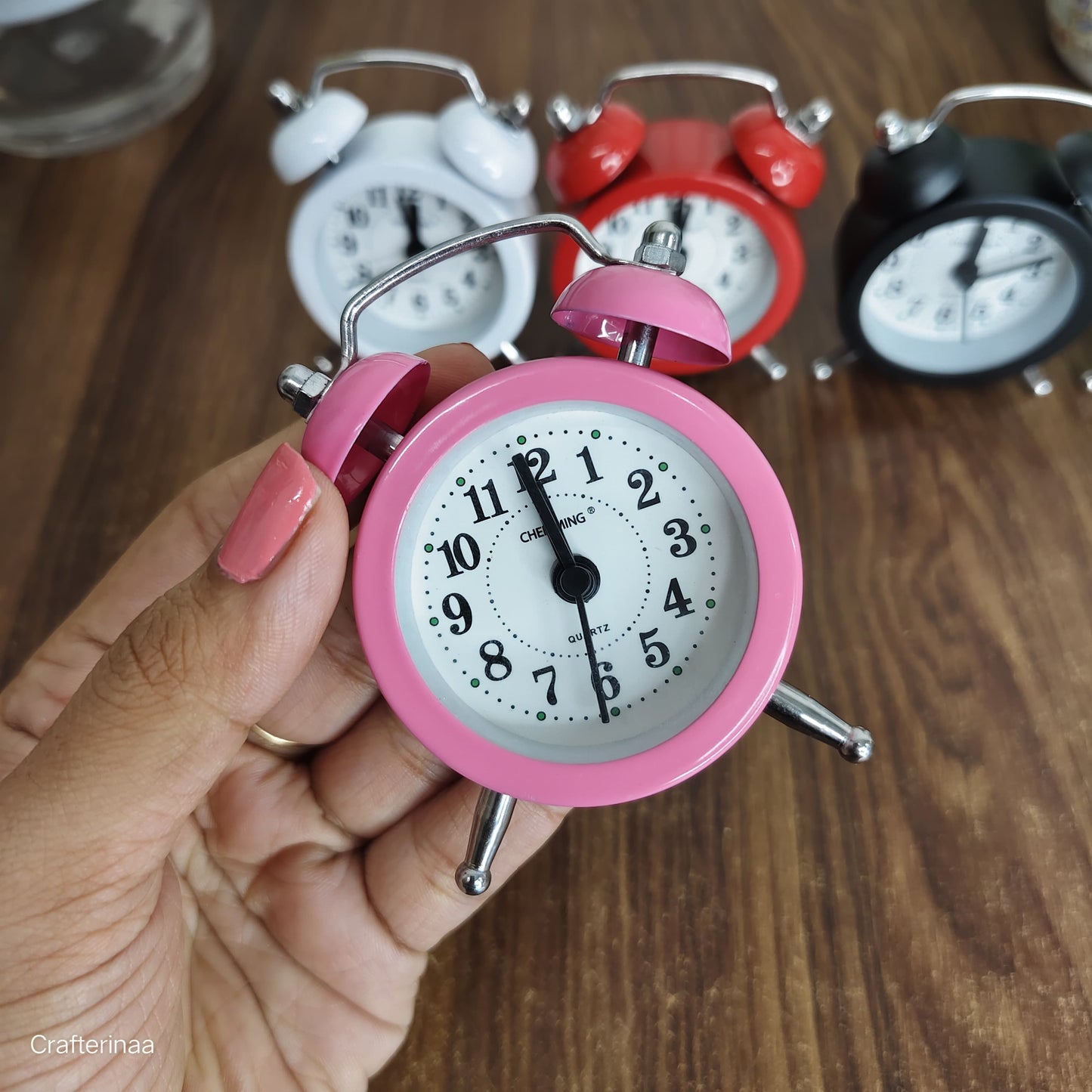 Vintage Style Mini Alarm Clock – Loud Twin Bell Design for Bedroom & Study Table