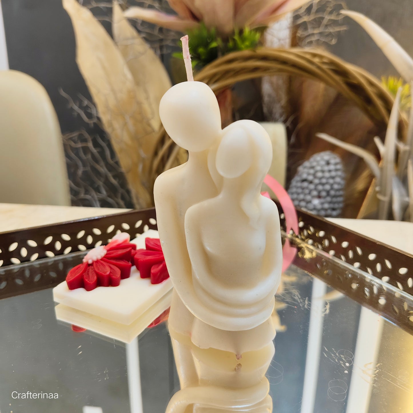 Romantic Couple Soy Wax Candle – Minimal Aesthetic Home Decor Gift