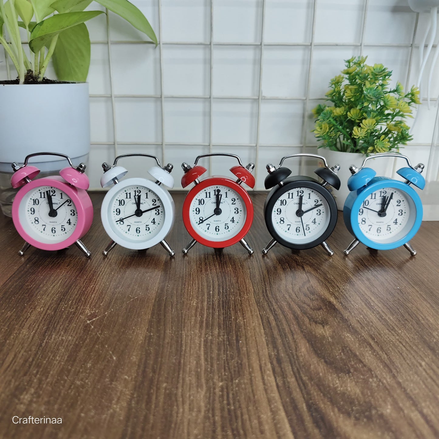 Vintage Style Mini Alarm Clock – Loud Twin Bell Design for Bedroom & Study Table