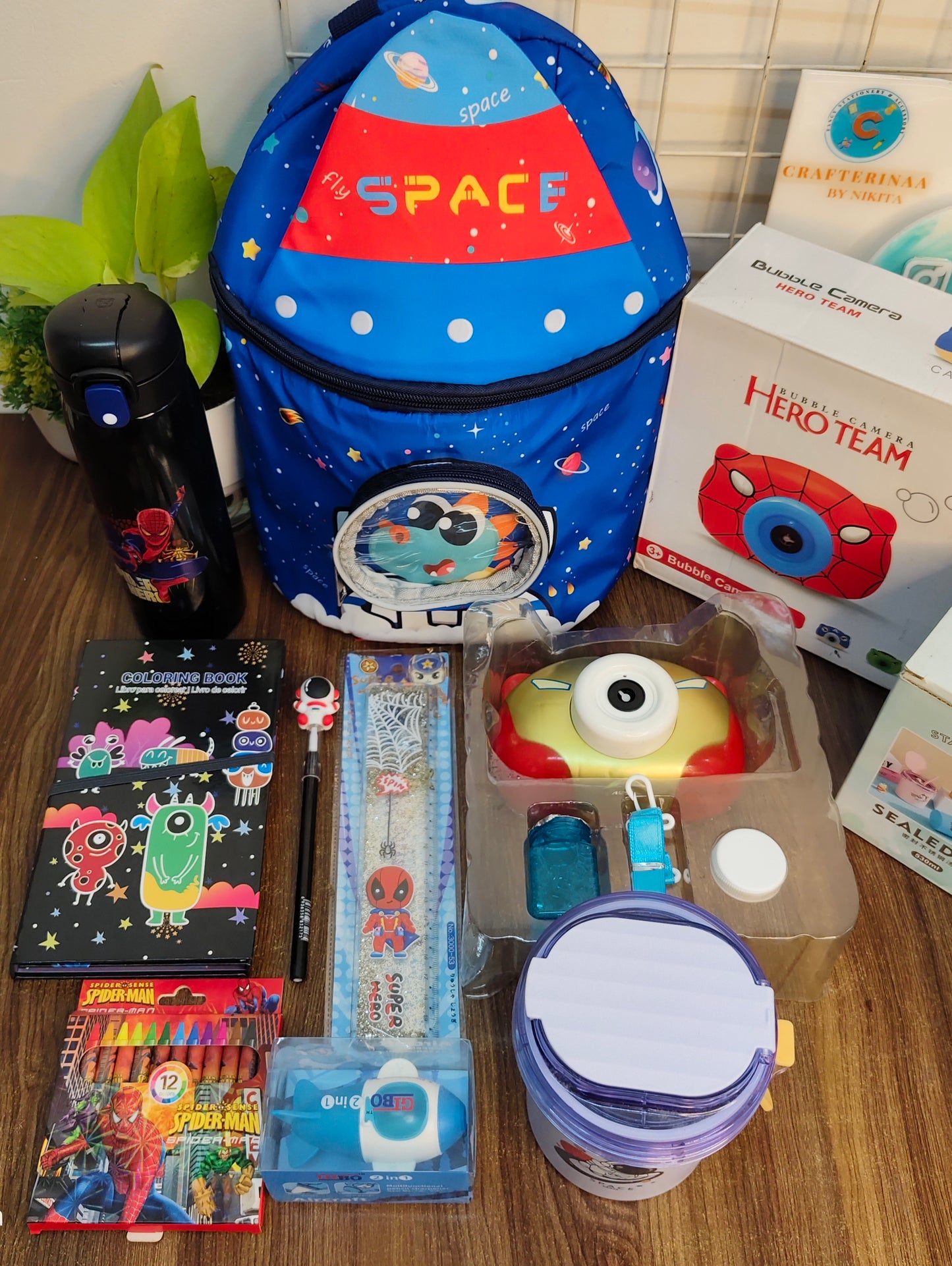 Boys Stationery & Superhero Hamper – Backpack, Bottle, Crayons & More