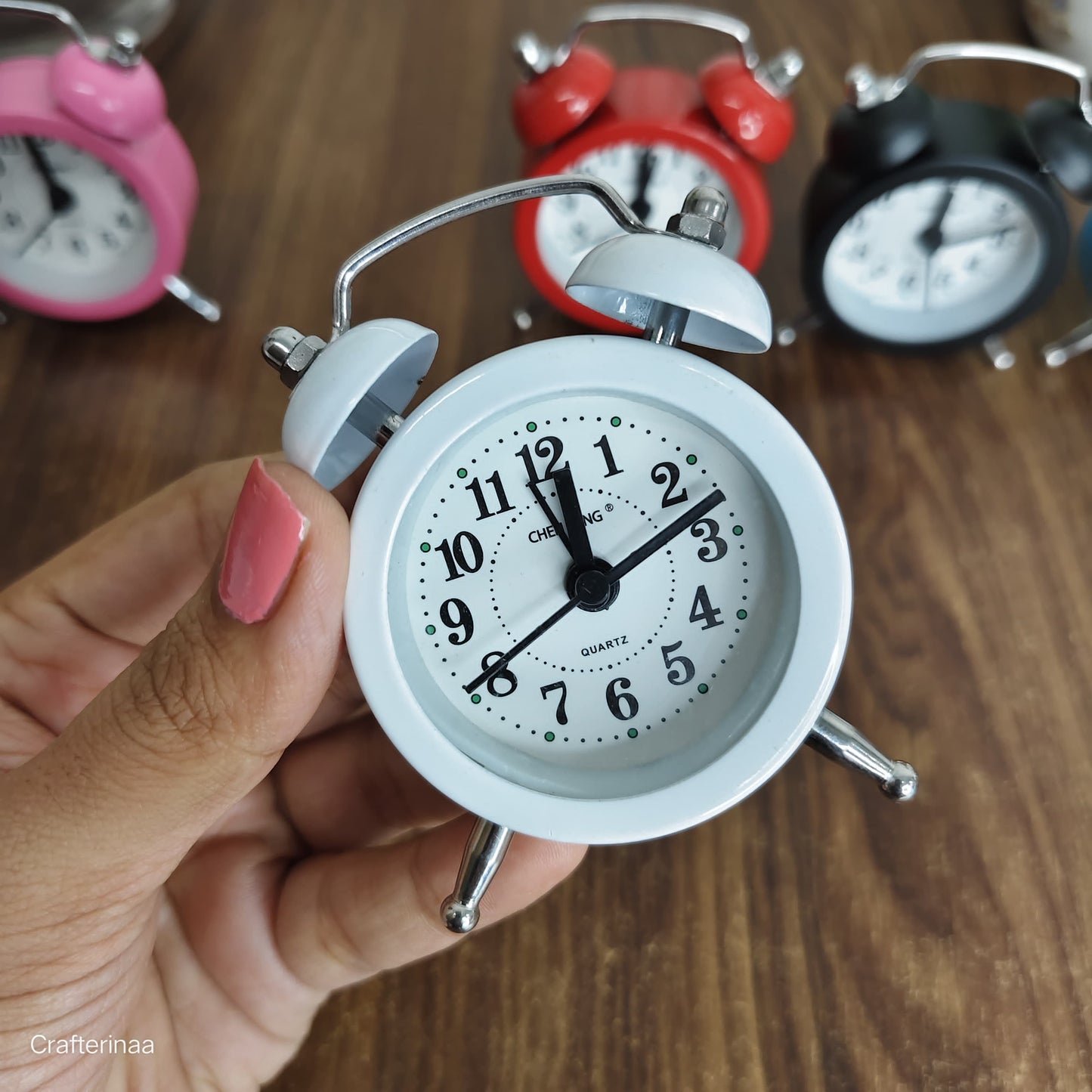 Vintage Style Mini Alarm Clock – Loud Twin Bell Design for Bedroom & Study Table