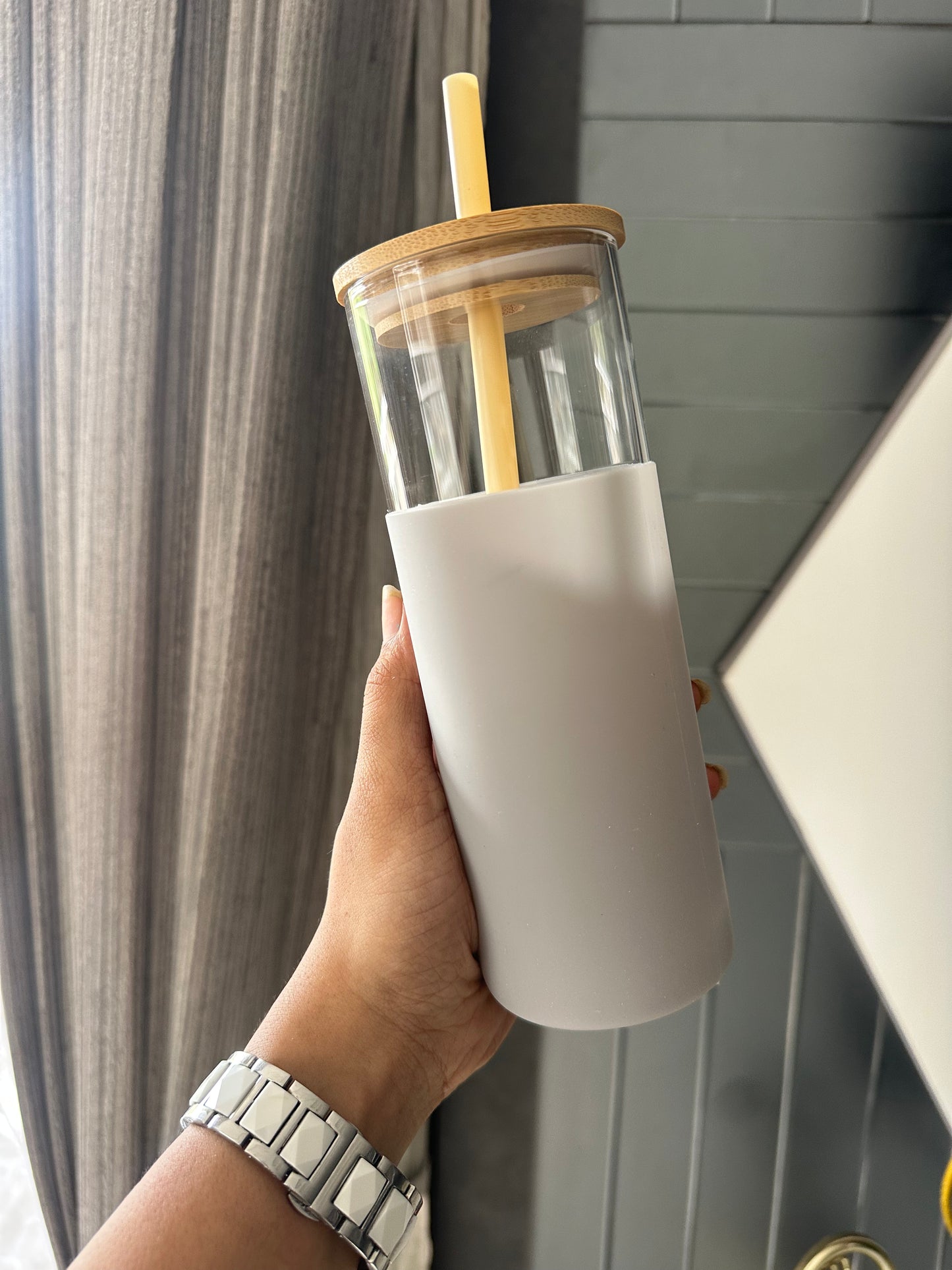 Silicone Grip Glass Tumbler with Bamboo Lid & Reusable Straw | 550ml