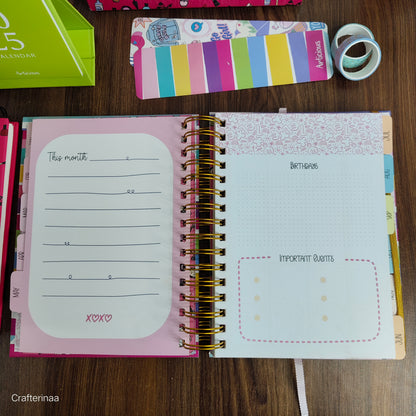 “Girl Boss planner Set – 2025/2026 Calendar, Notebooks, Planner, Bookmark & More | Motivational Desk Set for Women & Girls”