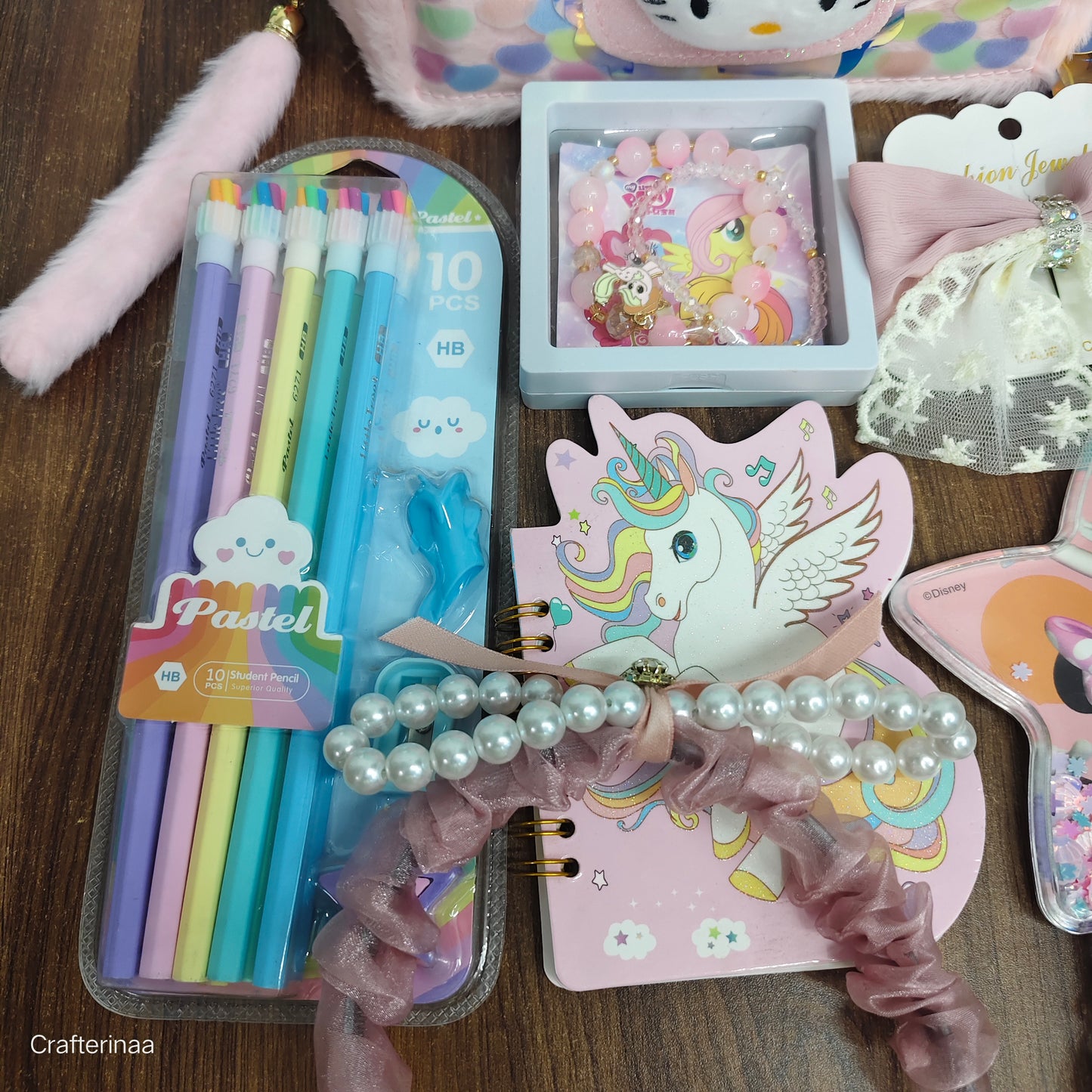 Premium Fantasy Hamper – Stationery + Accessories