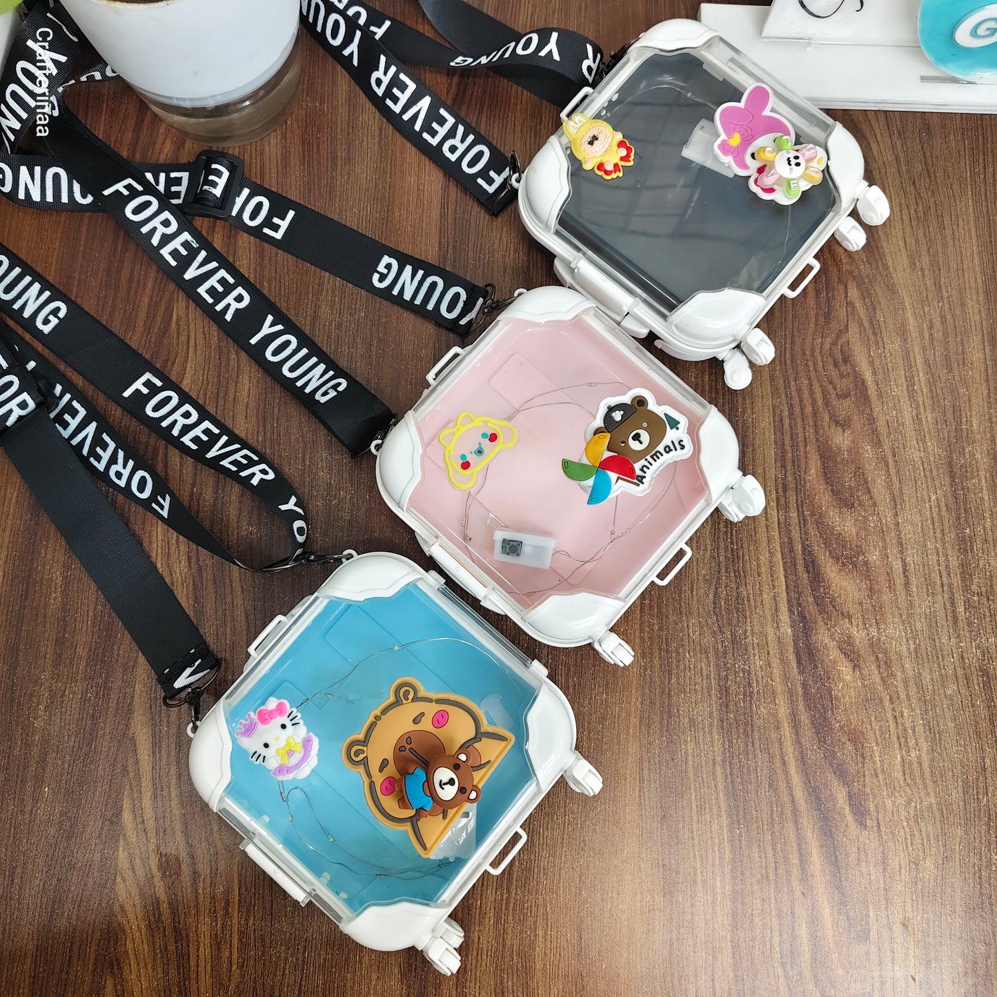 Cute Mini Suitcase LED Crossbody Bag for Kids – Transparent Kawaii Cartoon Travel Style Sling Bag with Wheels & Strap