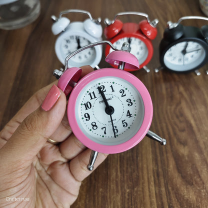 Vintage Style Mini Alarm Clock – Loud Twin Bell Design for Bedroom & Study Table
