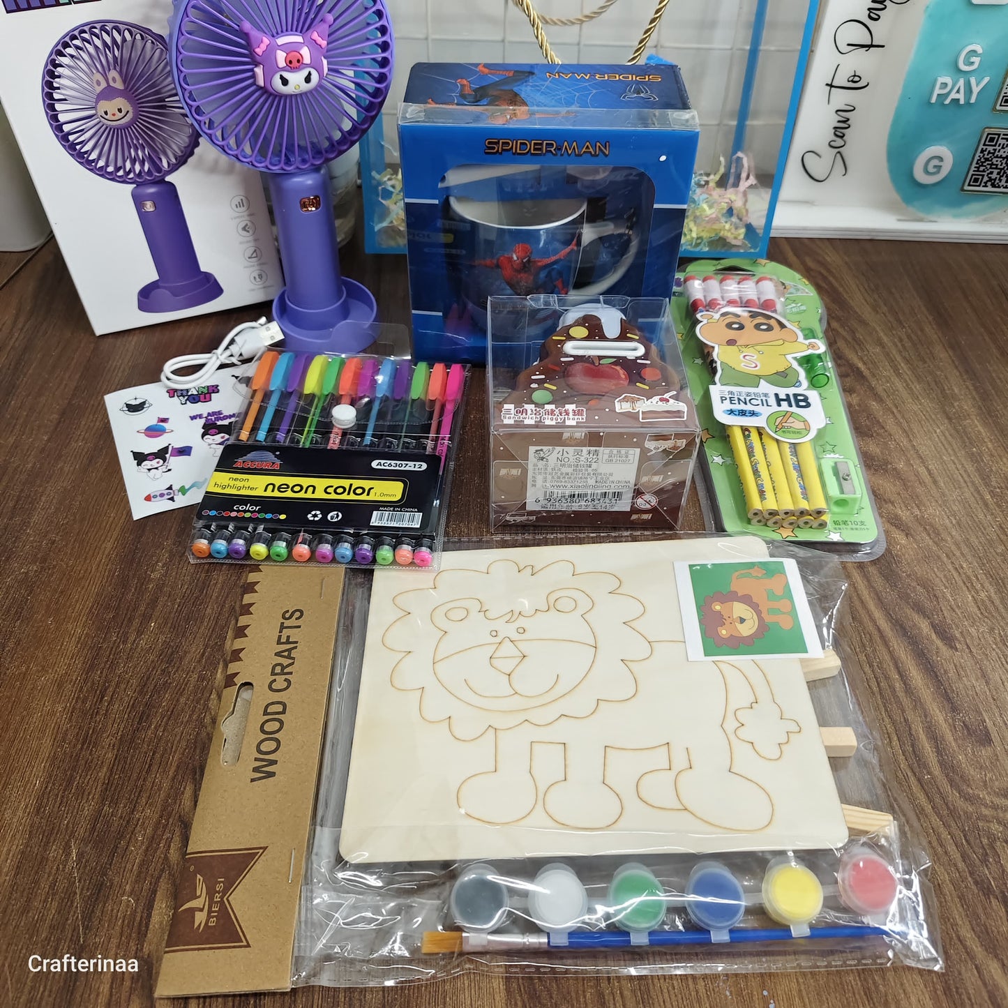 Kids Birthday Gift Hamper – Unisex Stationery & Fun Gift Box with Mini Fan, Piggy Bank, Highlighters, Pencils & Cute Accessories for Boys & Girls