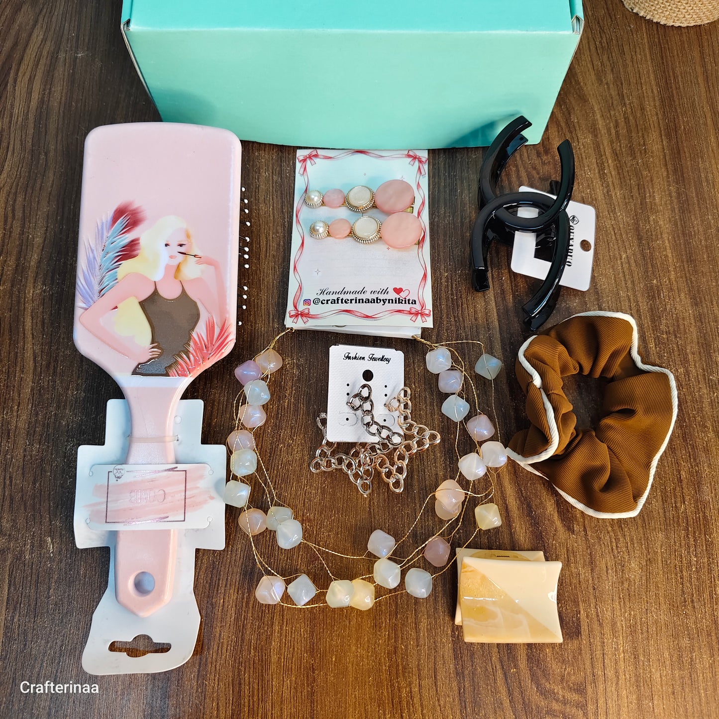 Stylish Sister Rakhi Hamper – Fashion Accessories & Self-Care Gift Set
