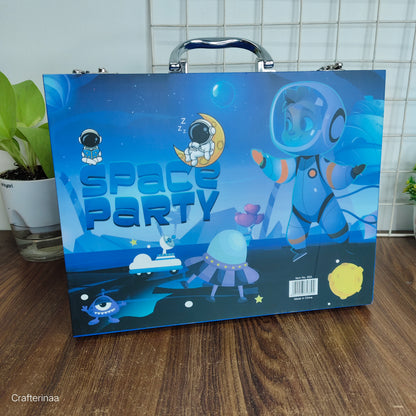 Kids Cartoon Crayon Case – Large Metal Crayon