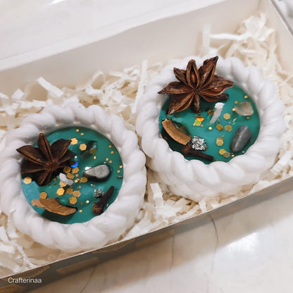 Money manifestation candle|Eco Soy Wax Diya – Green Scented Candle with Natural Herbs & stones (2 candles set)